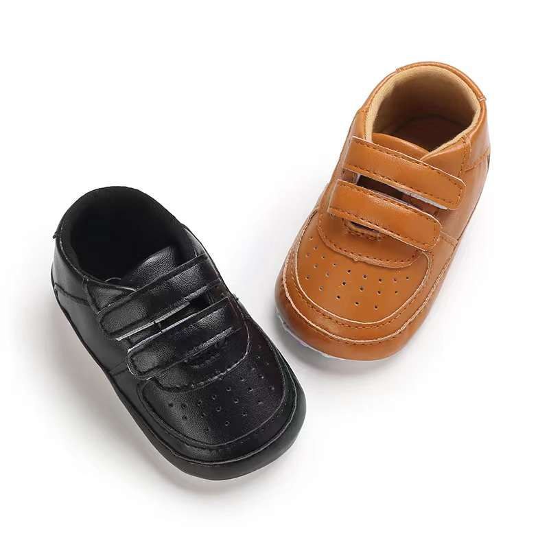 پاپوش نوزادی چرم رنگ مشکی